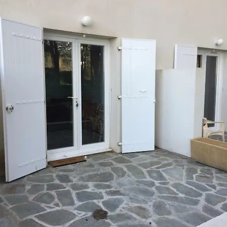 T2 Oasis Apartment Calvi (Corsica)